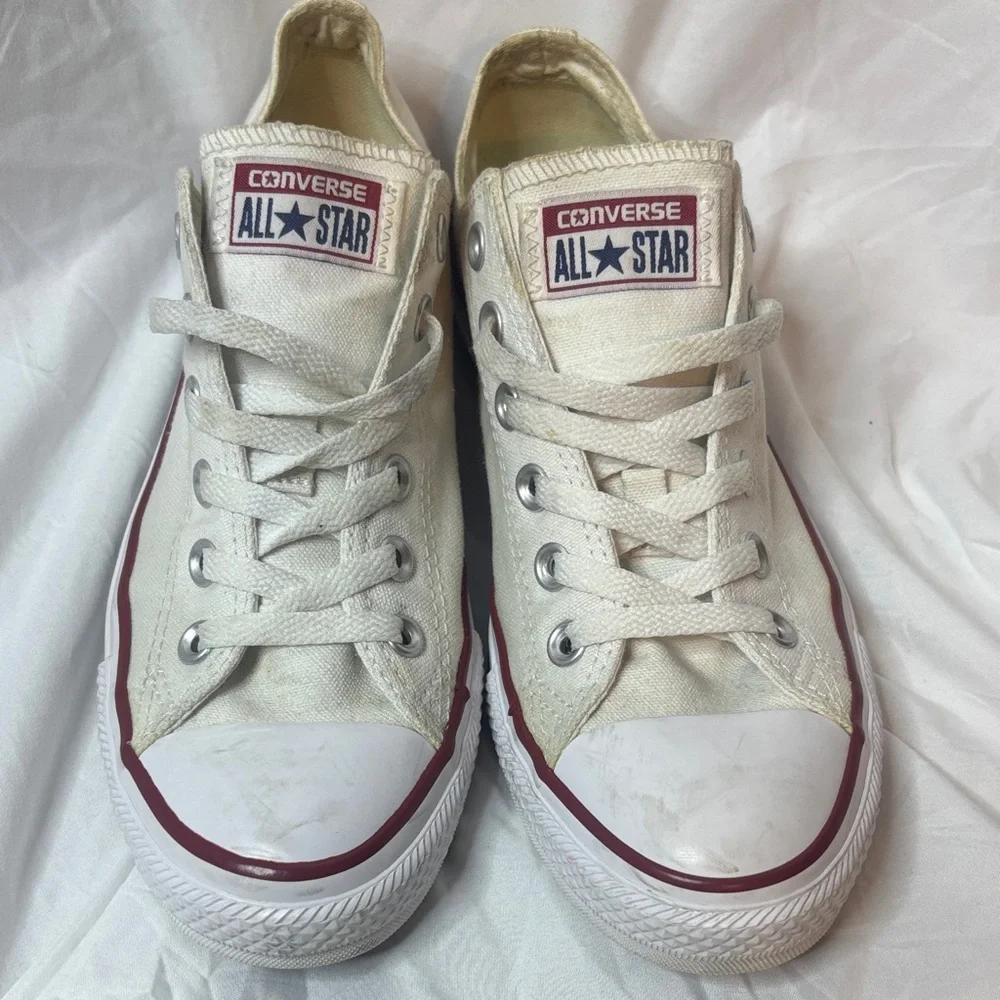 Converse Low Top Sneakers in Cream with Maroon Trim - Picture 3 of 9